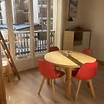 Pied Des Pistes Vue Montagne Apartment